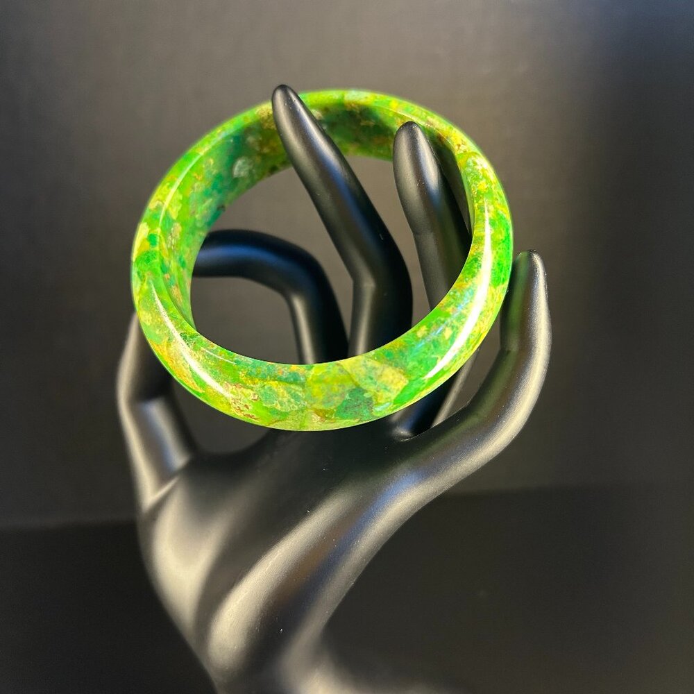Chameleon Jade bracelet
